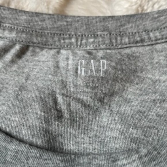 2/$40 Gap  Grey T-shirt San Francisco Ladies/Junior Size XS NWT - Picture 3 of 8